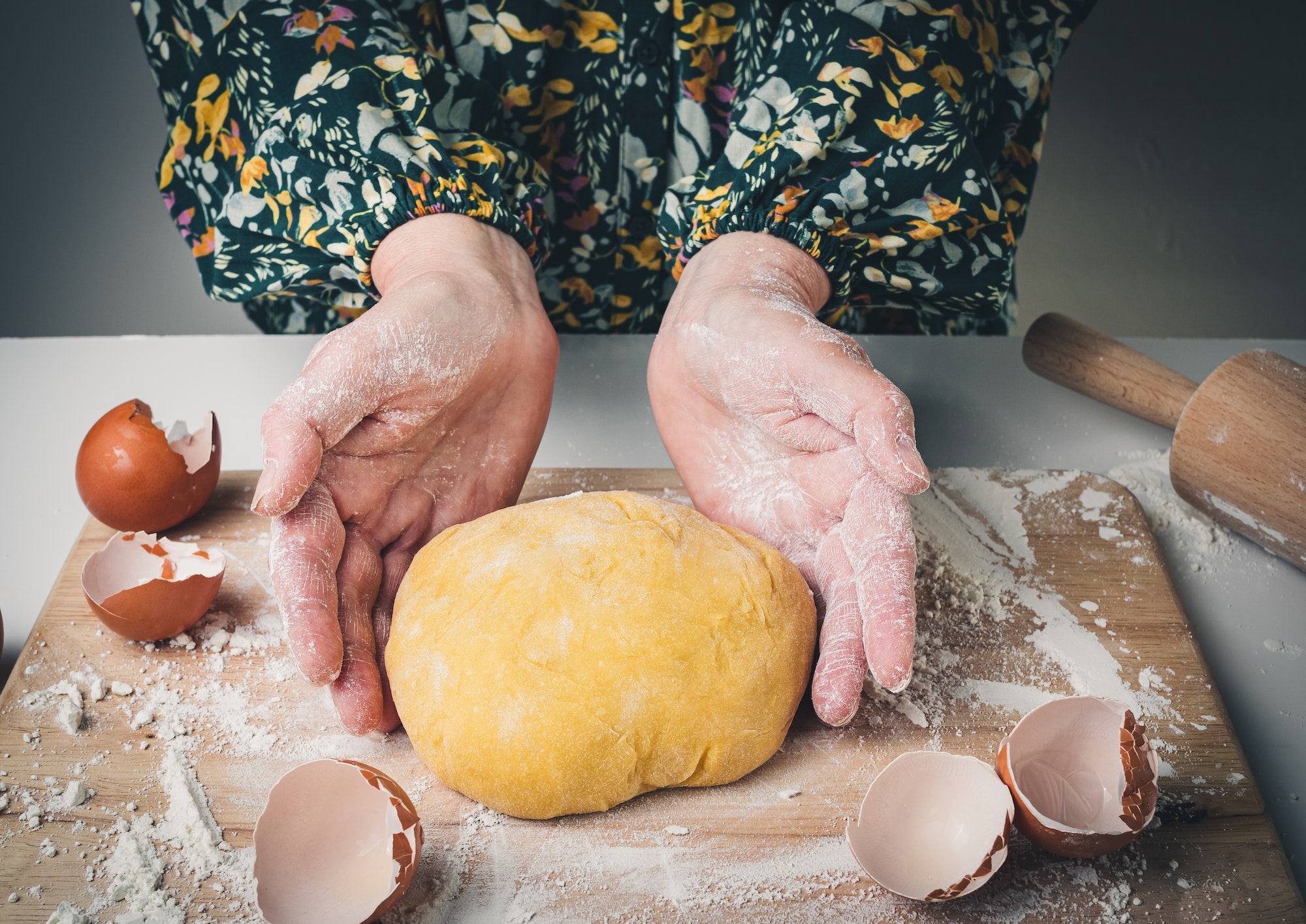 Making pasta dough at home