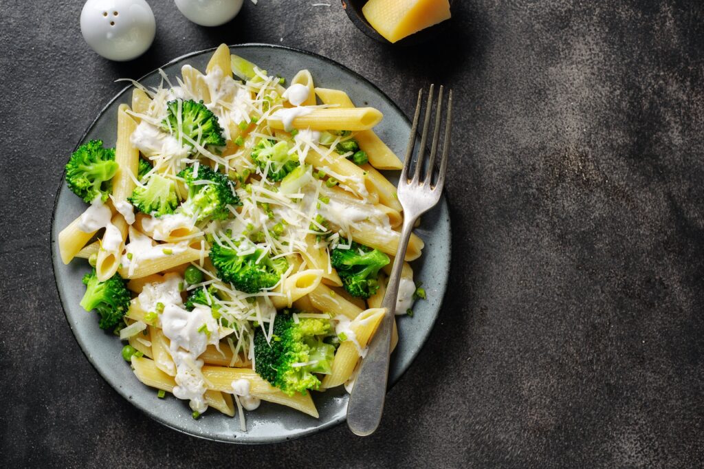 Pasta penne with broccoli